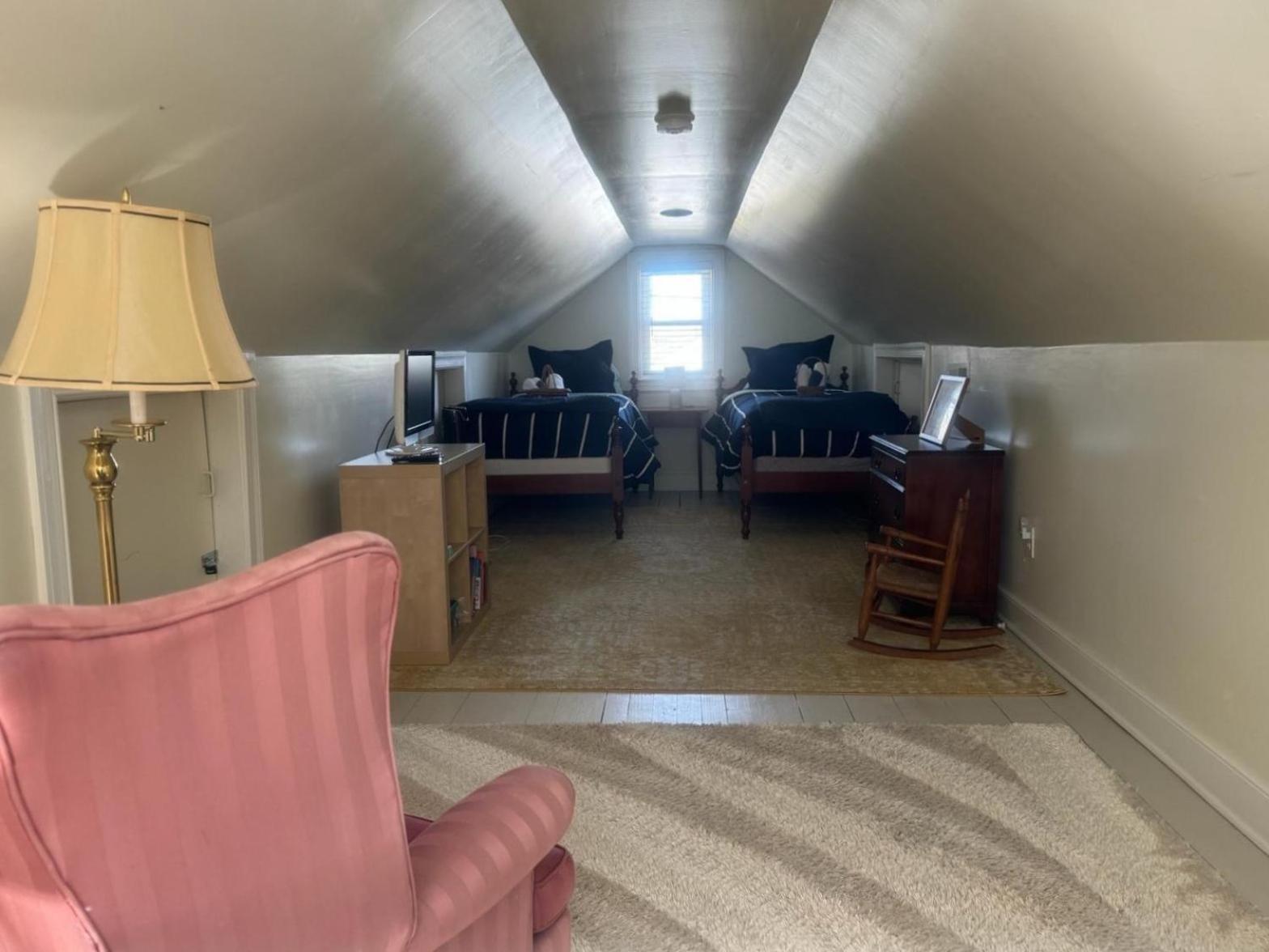 Private House Mins To Maymont Park, Trails & Vcu!